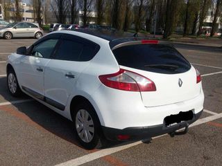 Renault Megane foto 2