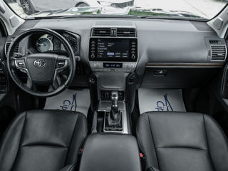 Toyota Land Cruiser Prado foto 5