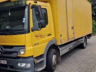 Mercedes Atego 1218 foto 2