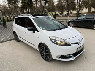 Renault Grand Scenic foto 2