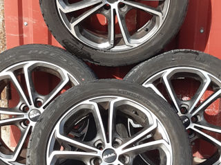 Vind discuri 5/100 R 17  350 eur