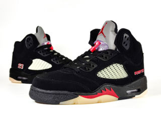 Nike Air Jordan 5 Retro Off Noir foto 2