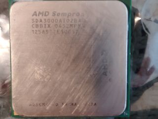 se vinde AMD Sempron,Intel Celeron,intel Pentium 4,Mobile Intel Pentium 4 Processor - M 1.90 GHz, foto 1