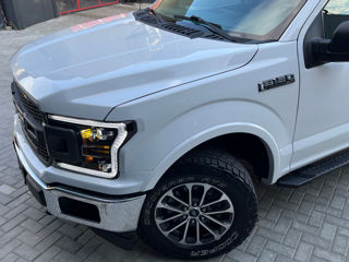 Ford F-150 foto 8