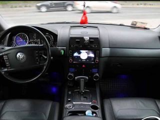 Volkswagen Touareg foto 7