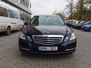 Mercedes E Class foto 2