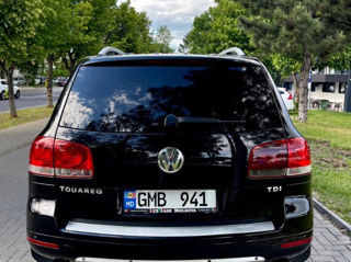 Volkswagen Touareg foto 4