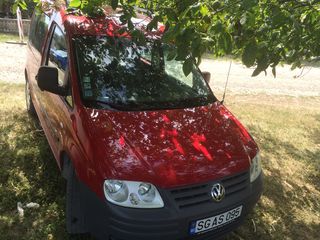 Volkswagen Caddy foto 1