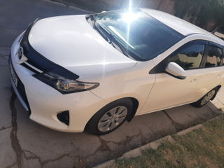 Toyota Auris фото 4