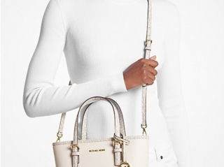 Michael kors	Jet Set Travel Extra-Small Saffiano Leather Top-Zip Tote BagStyle foto 7