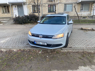 Volkswagen Jetta foto 1