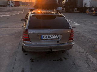 Mercedes C-Class foto 8