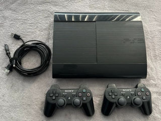 Vând PlayStation 3 Superslim HEN