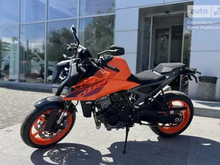 KTM Duke 990  2024 foto 2