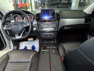 Mercedes GLE foto 10