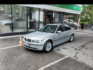 BMW 3 Series foto 5