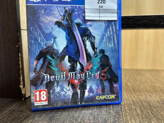 Joc PS4 Devil May Cry 5 - 220 lei