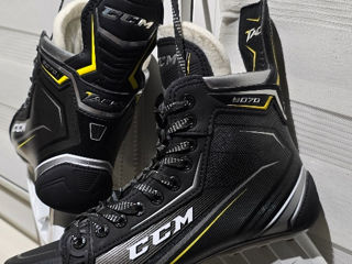 Patine Hockey CCM 9070