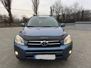 Toyota Rav 4 foto 8