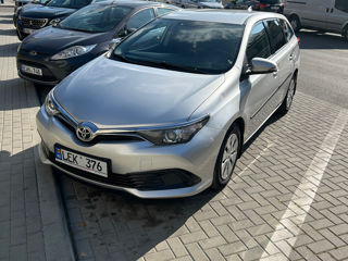 Toyota Auris foto 4