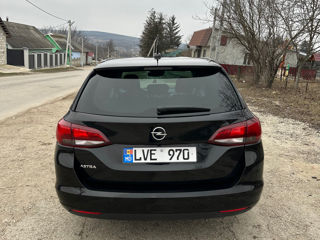 Opel Astra foto 4