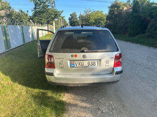 Volkswagen Passat foto 2