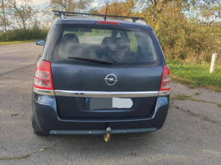 Opel Zafira foto 3