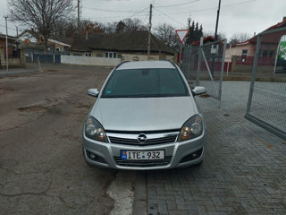 Opel Astra foto 2