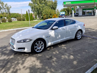 Jaguar XF foto 7