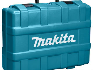 Инструмент Makita есть проводной и аккумуляторный. Все Оригинал. Шуруповерт Перфоратор   Продам.