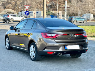 Renault Megane foto 4