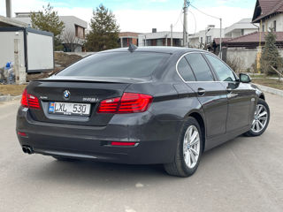 BMW 5 Series foto 4