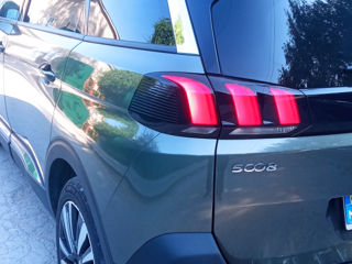 Peugeot 5008 foto 2