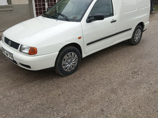 Volkswagen Caddy foto 2