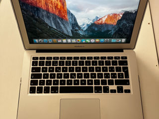 MacBook Air A1466 foto 2