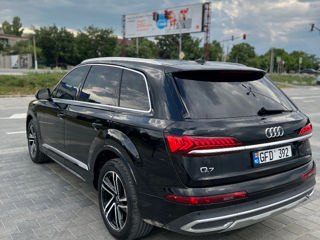 Audi Q7 foto 9