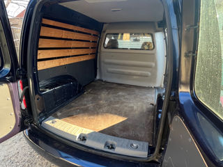 Volkswagen Caddy foto 7