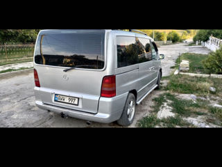 Mercedes V-Class foto 9