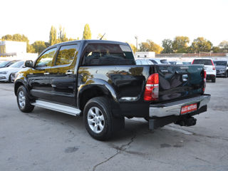 Toyota Hilux foto 6