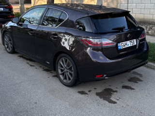 Lexus CT Series foto 2