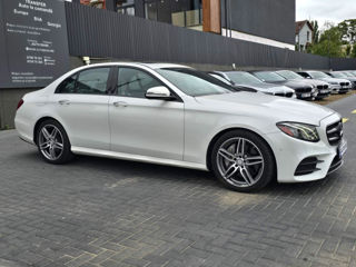 Mercedes E-Class foto 5