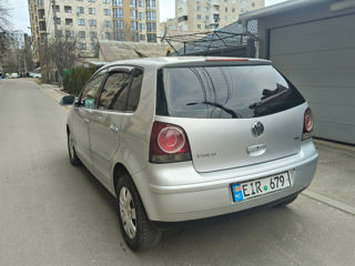 Volkswagen Polo foto 4