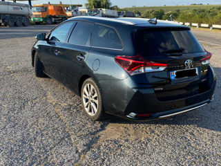 Toyota Auris foto 3