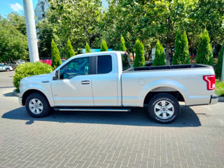 Ford F-150 foto 8