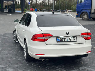 Skoda Superb foto 5