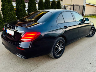 Mercedes E-Class foto 4