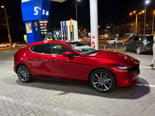 Mazda 3 foto 2