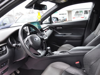 Toyota C-HR foto 9