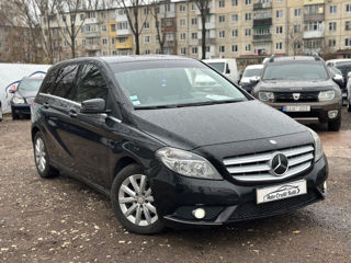 Mercedes B-Class foto 5