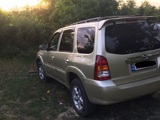 Mazda Tribute foto 9